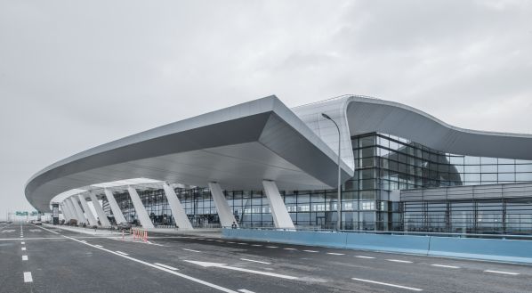 青年建筑宁波栎社国际机场t2航站楼全面启用